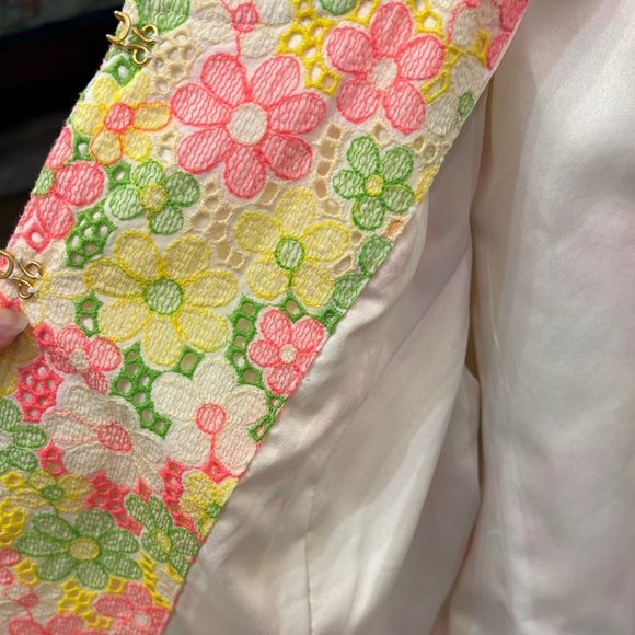 Lilly Pulitzer Multicolor Floral Lace Blazer with Pink Accents - Picture 3 of 4